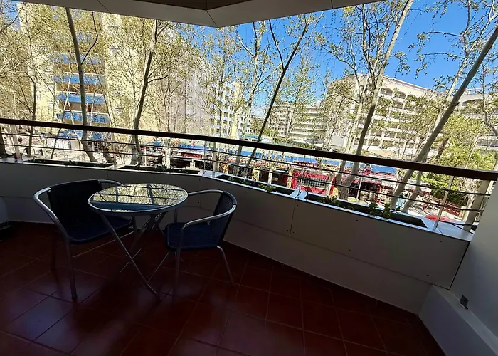 Tomnok Salou