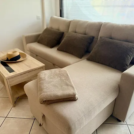 Salouru Apartment *